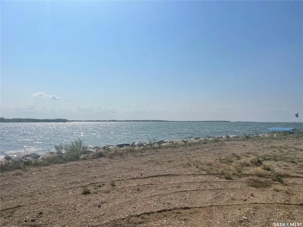 121 Murray Crescent Fishing Lake SK S0A 1Y0
