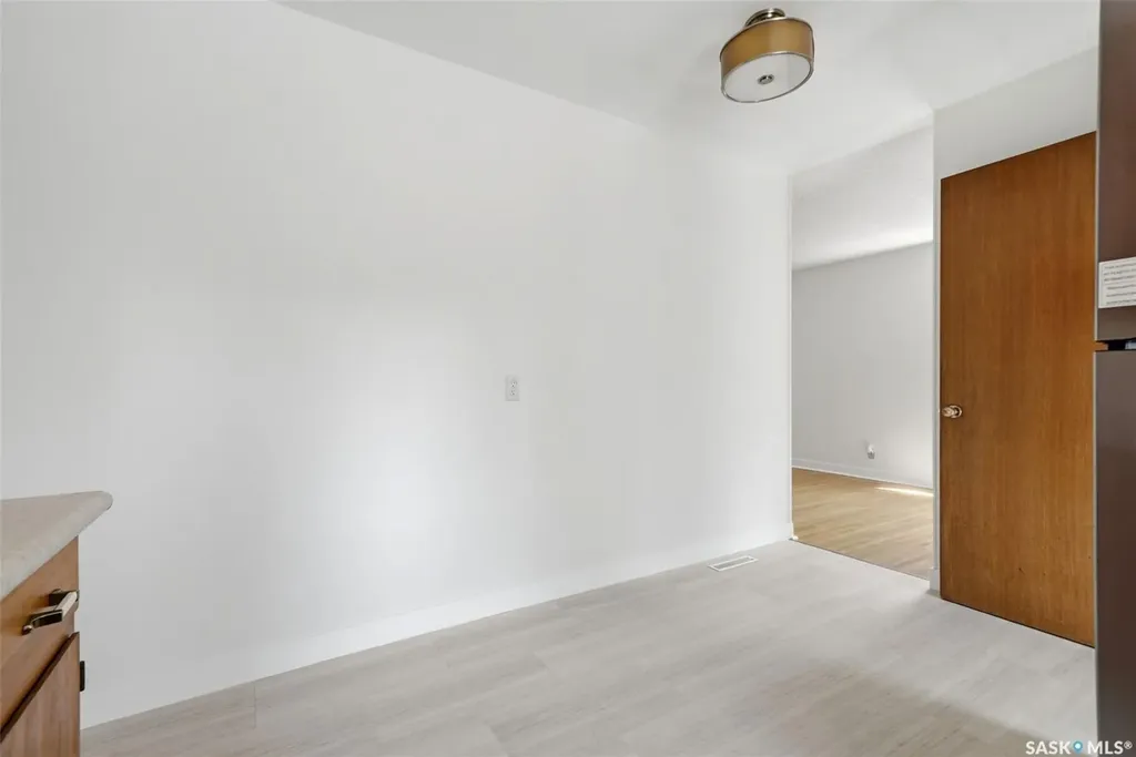 4124 Argyle Street Regina SK S4S 3L7