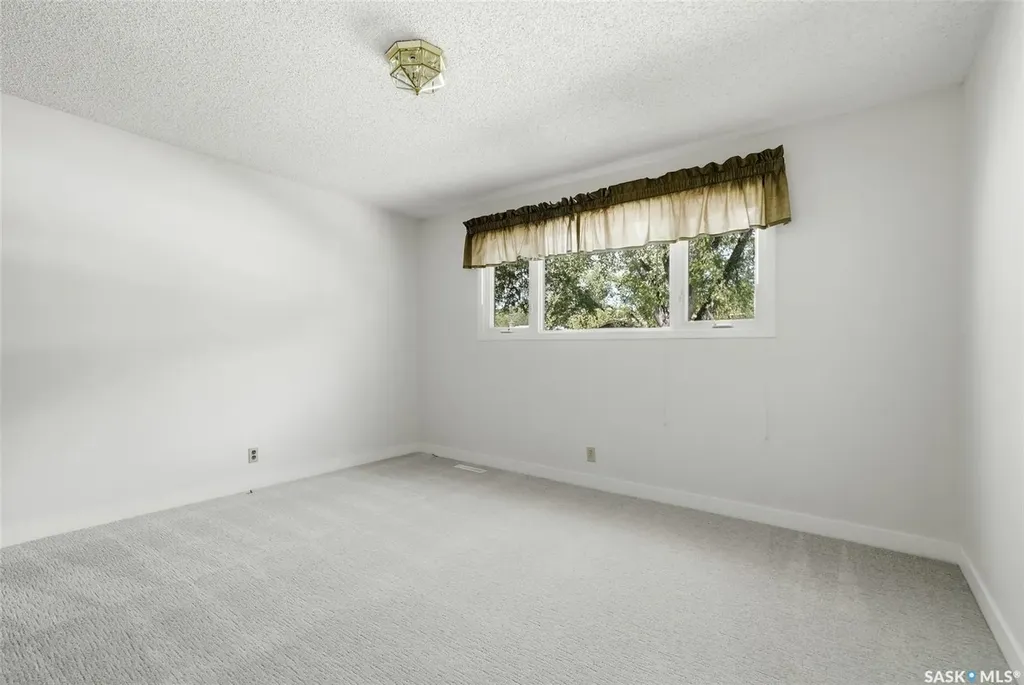 4124 Argyle Street Regina SK S4S 3L7