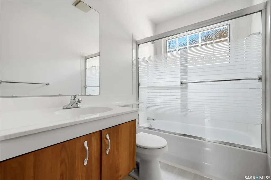 4124 Argyle Street Regina SK S4S 3L7