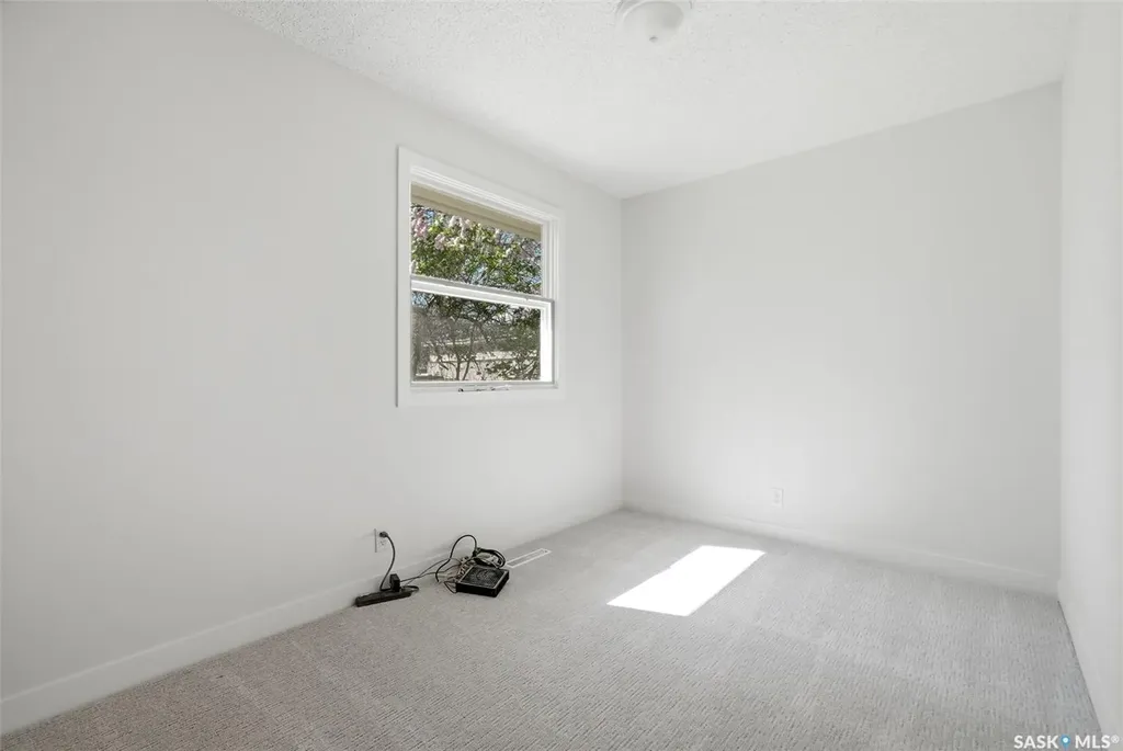 4124 Argyle Street Regina SK S4S 3L7
