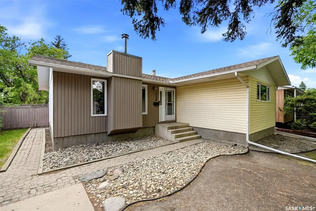 4124 Argyle Street Regina SK S4S 3L7