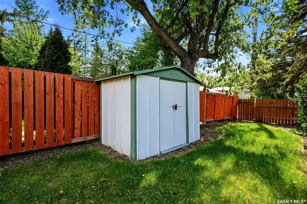4124 Argyle Street Regina SK S4S 3L7