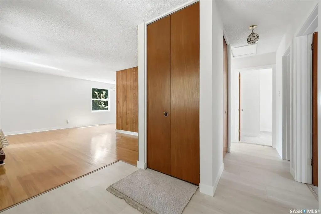 4124 Argyle Street Regina SK S4S 3L7