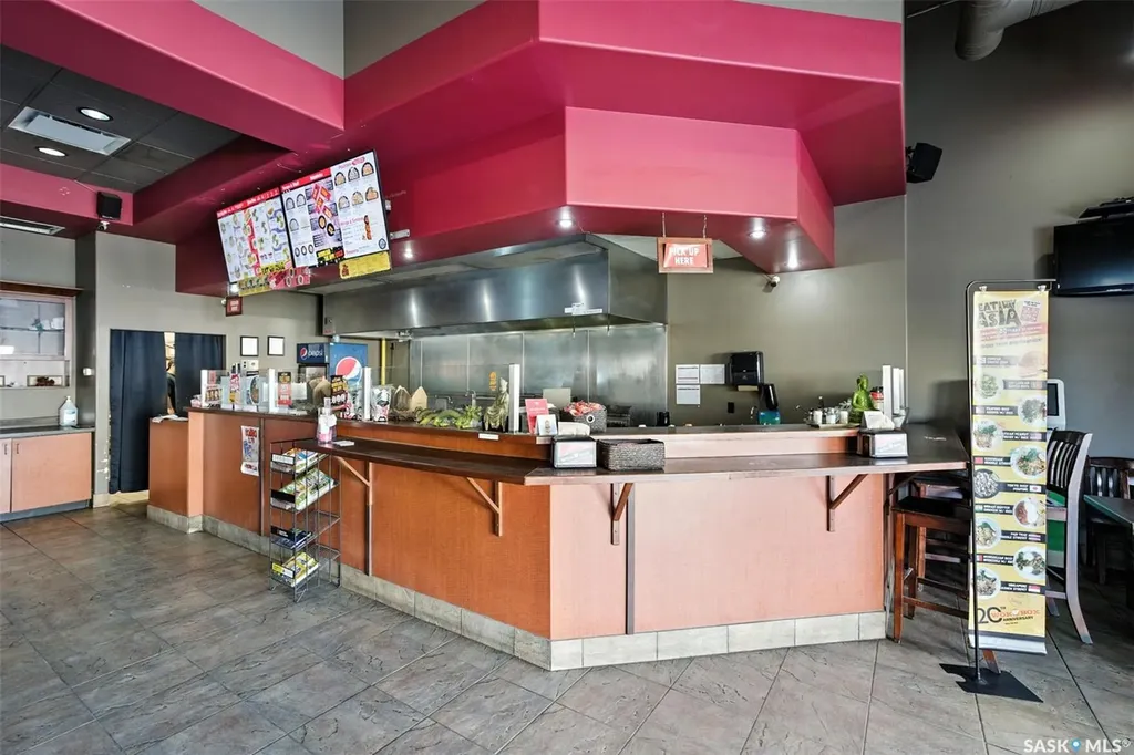 3055 Clarence Avenue S Saskatoon SK S7T 0B4