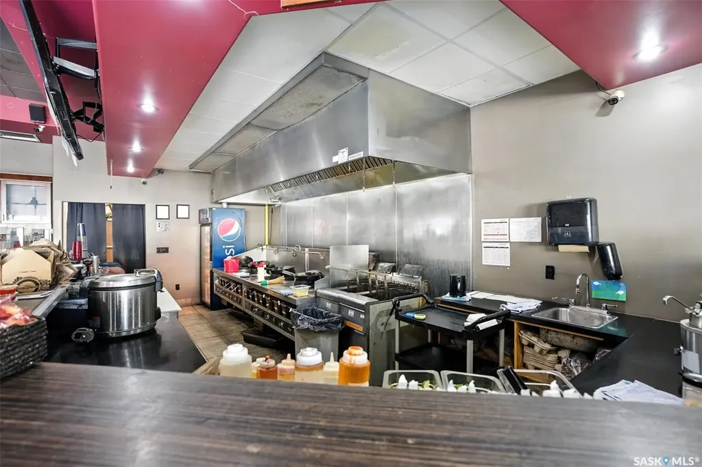 3055 Clarence Avenue S Saskatoon SK S7T 0B4