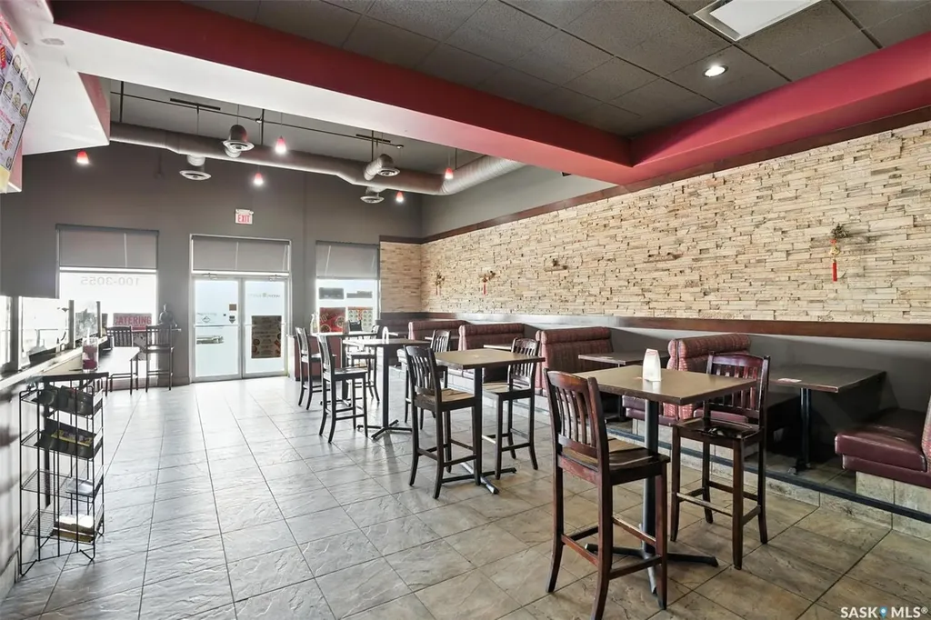 3055 Clarence Avenue S Saskatoon SK S7T 0B4