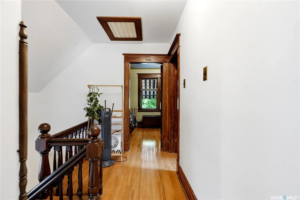 512 Bedford Road Saskatoon SK S7L 0E6