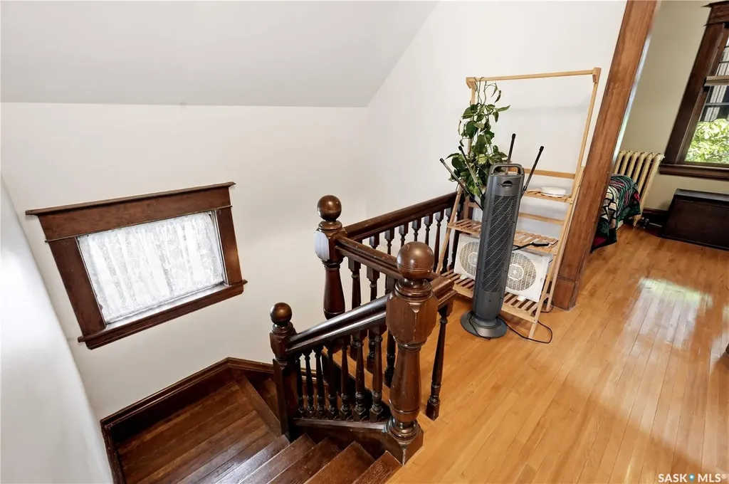 512 Bedford Road Saskatoon SK S7L 0E6
