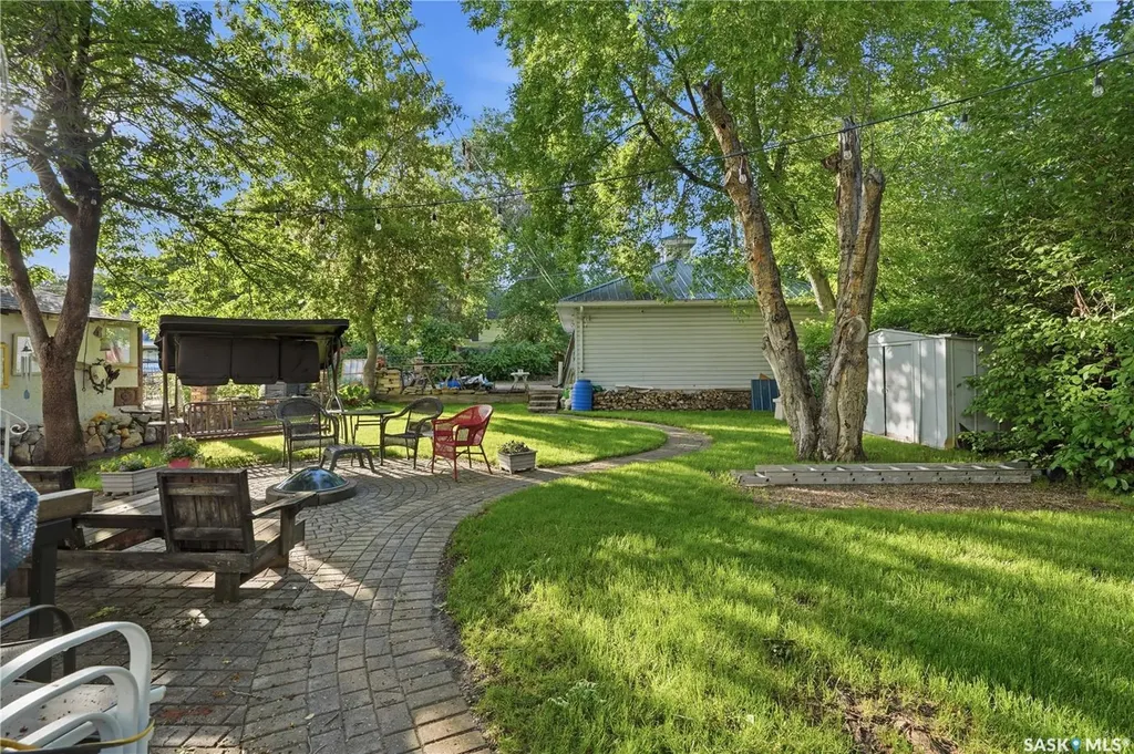 512 Bedford Road Saskatoon SK S7L 0E6