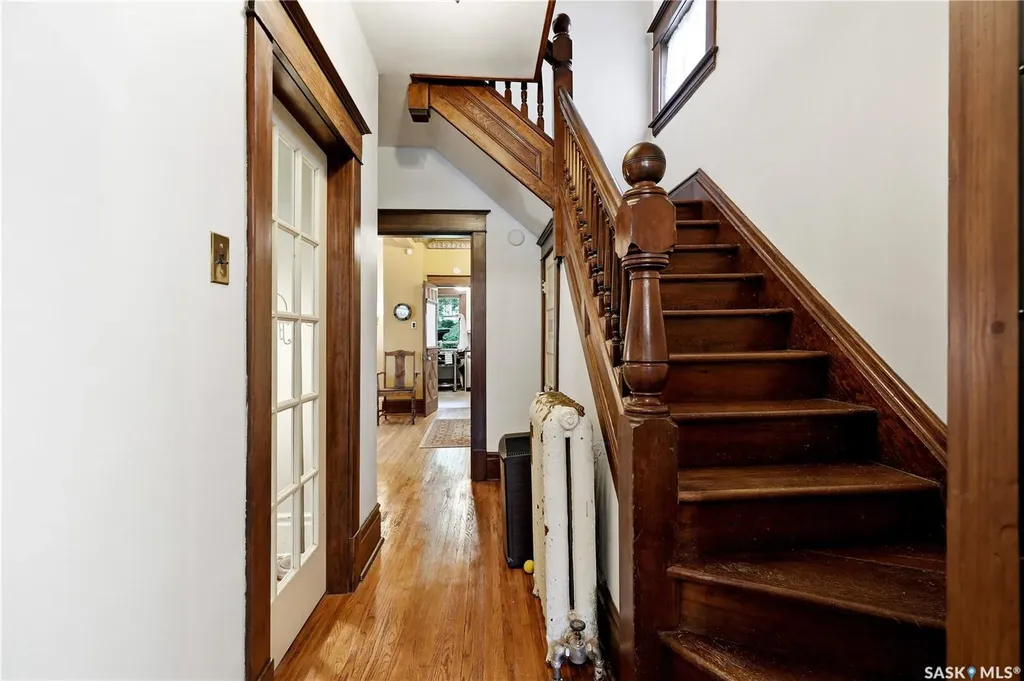 512 Bedford Road Saskatoon SK S7L 0E6