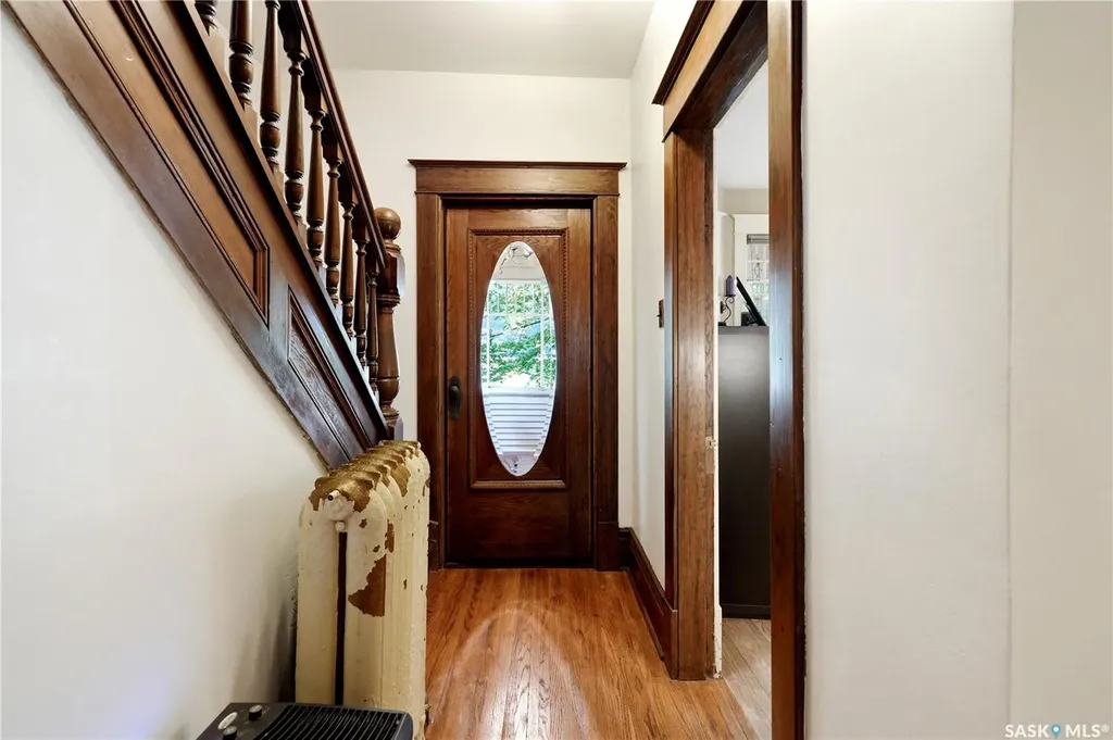 512 Bedford Road Saskatoon SK S7L 0E6