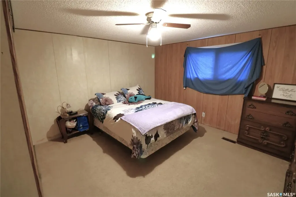 319 4th Avenue Kelliher SK S0A 1V0
