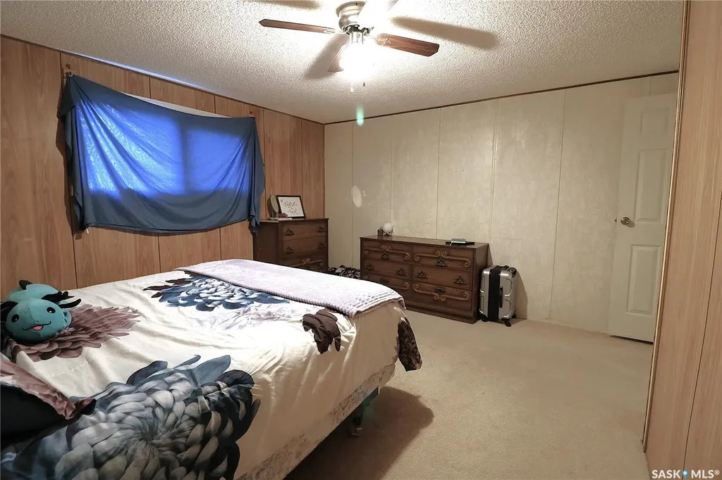 319 4th Avenue Kelliher SK S0A 1V0