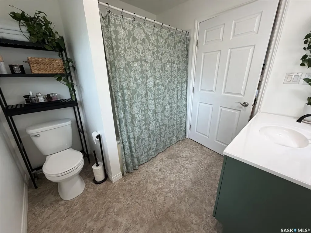 23 Wexford Street Lanigan SK S0K 2M0