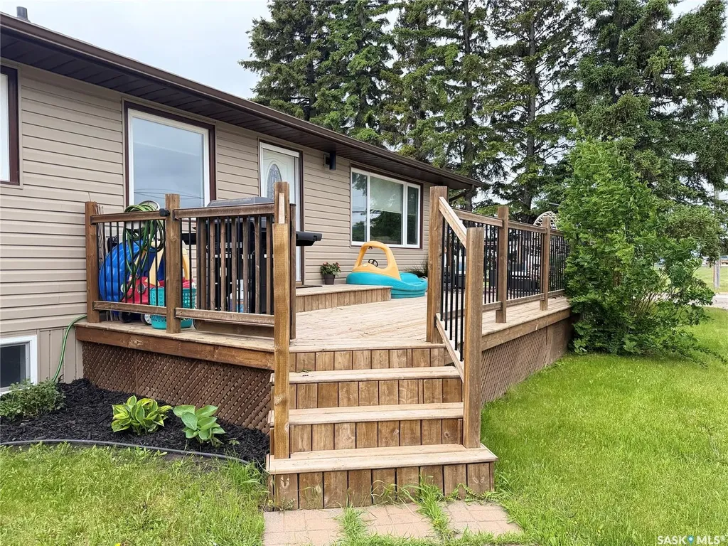 23 Wexford Street Lanigan SK S0K 2M0