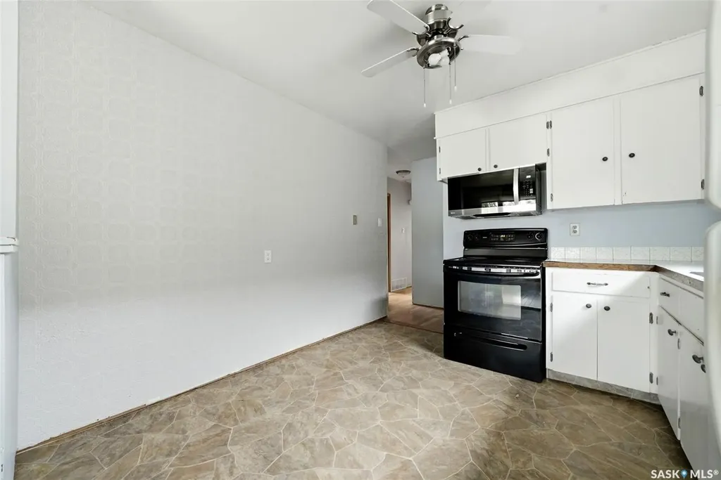 1317 Kent Street Regina SK S4T 5T2