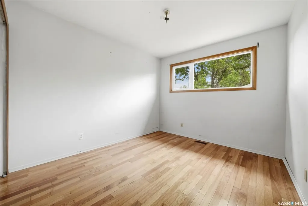 1317 Kent Street Regina SK S4T 5T2