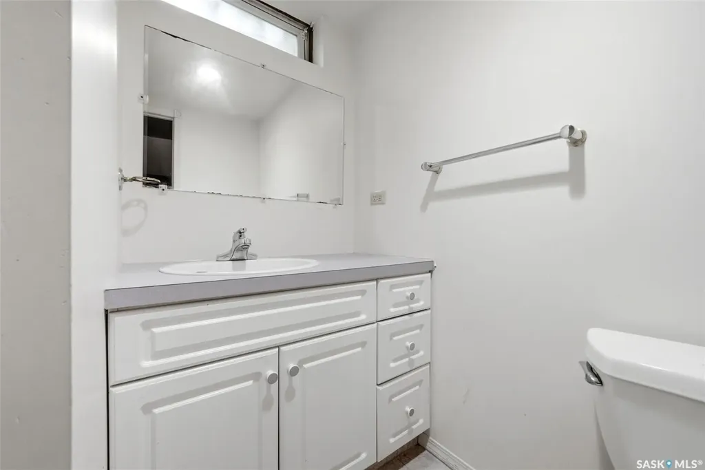 1317 Kent Street Regina SK S4T 5T2