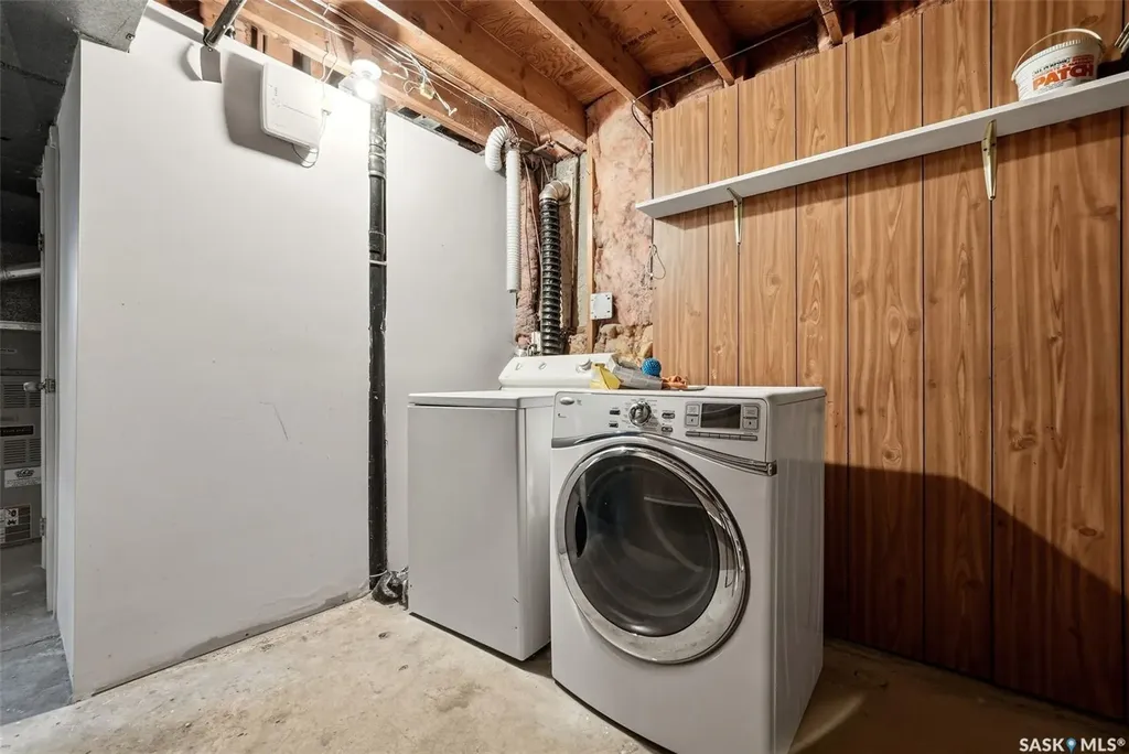 1317 Kent Street Regina SK S4T 5T2