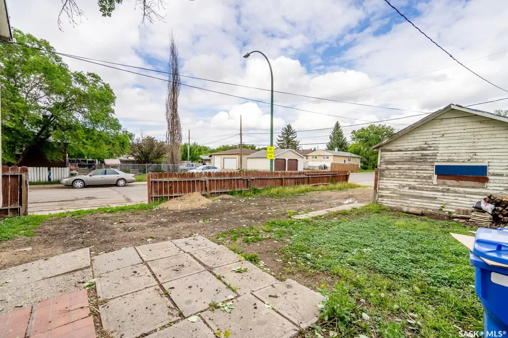 201 Broad Street Regina SK S4R 1X1