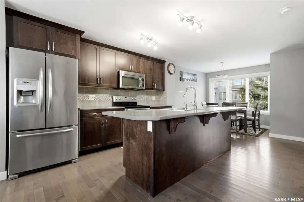 2905 Rochdale Boulevard Regina SK S4X 0N1
