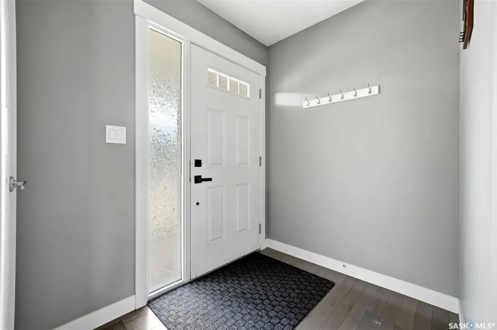 2905 Rochdale Boulevard Regina SK S4X 0N1