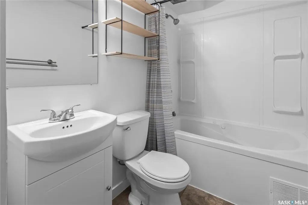 1171 Cook Drive Prince Albert SK S6V 2R7