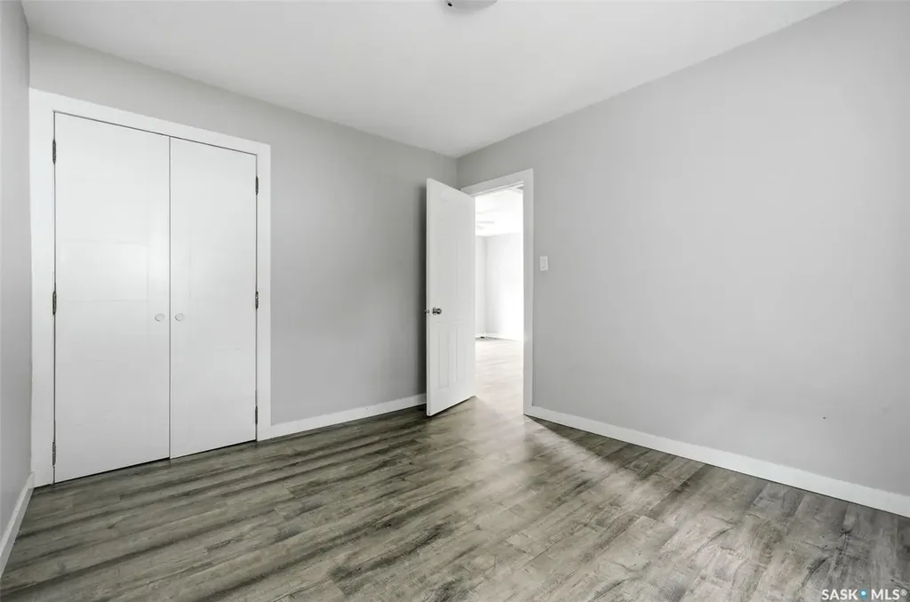 922 Athol Street Regina SK S4T 3B7
