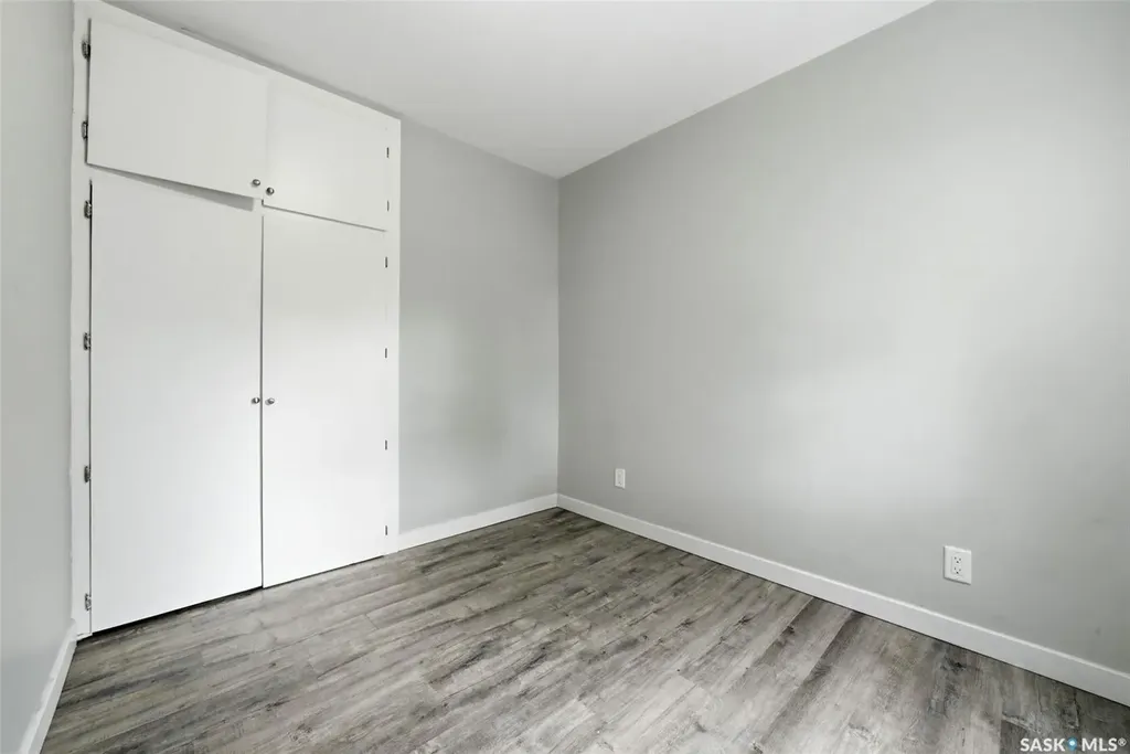 922 Athol Street Regina SK S4T 3B7