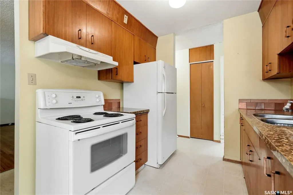 1922 Richardson Road Saskatoon SK S7L 0C4
