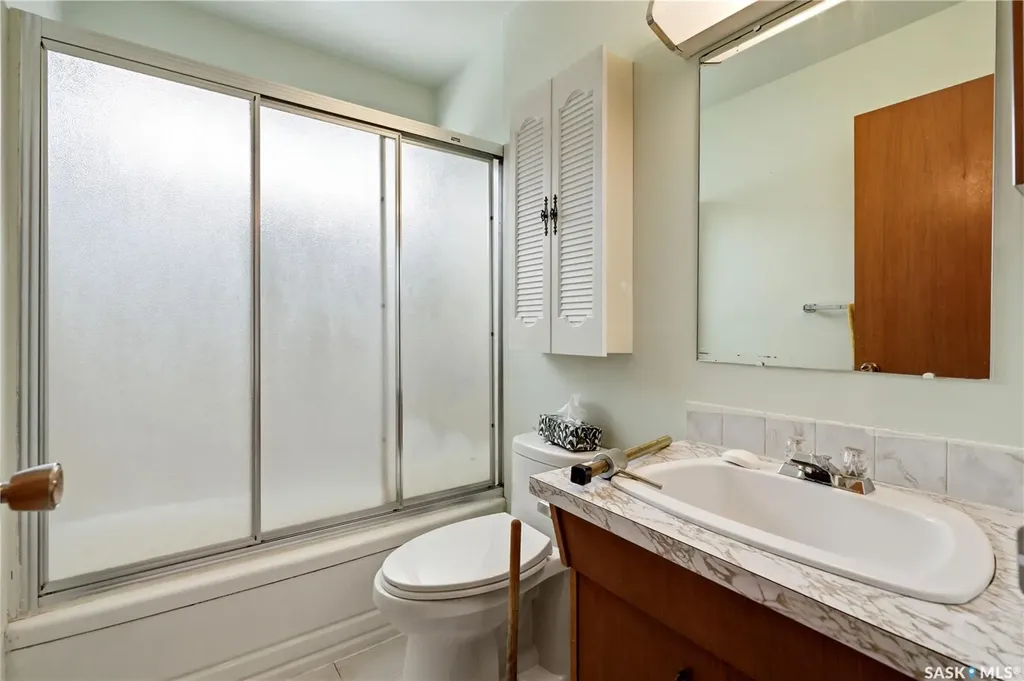 1922 Richardson Road Saskatoon SK S7L 0C4