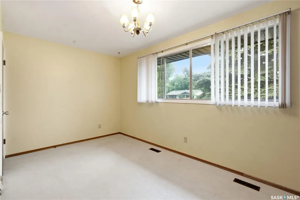 1922 Richardson Road Saskatoon SK S7L 0C4