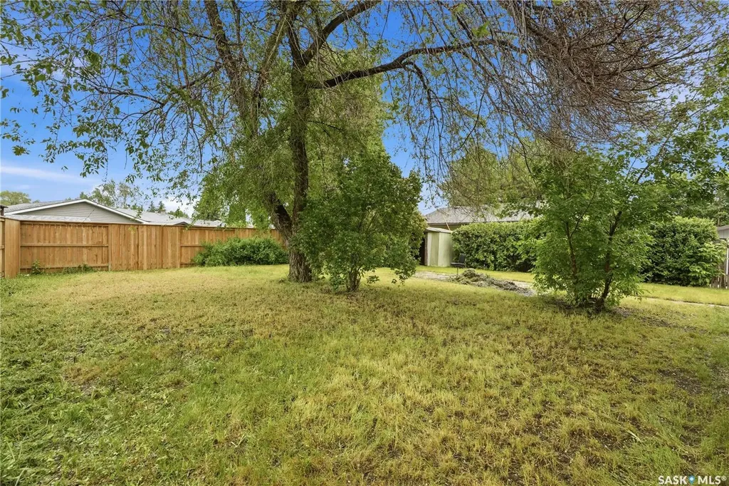 1922 Richardson Road Saskatoon SK S7L 0C4