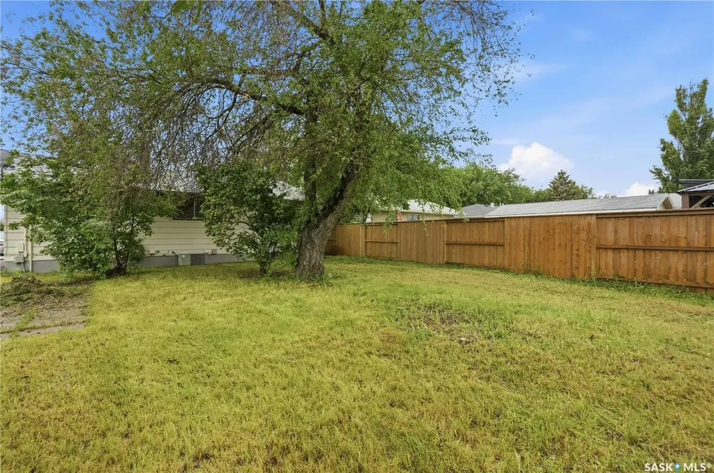 1922 Richardson Road Saskatoon SK S7L 0C4