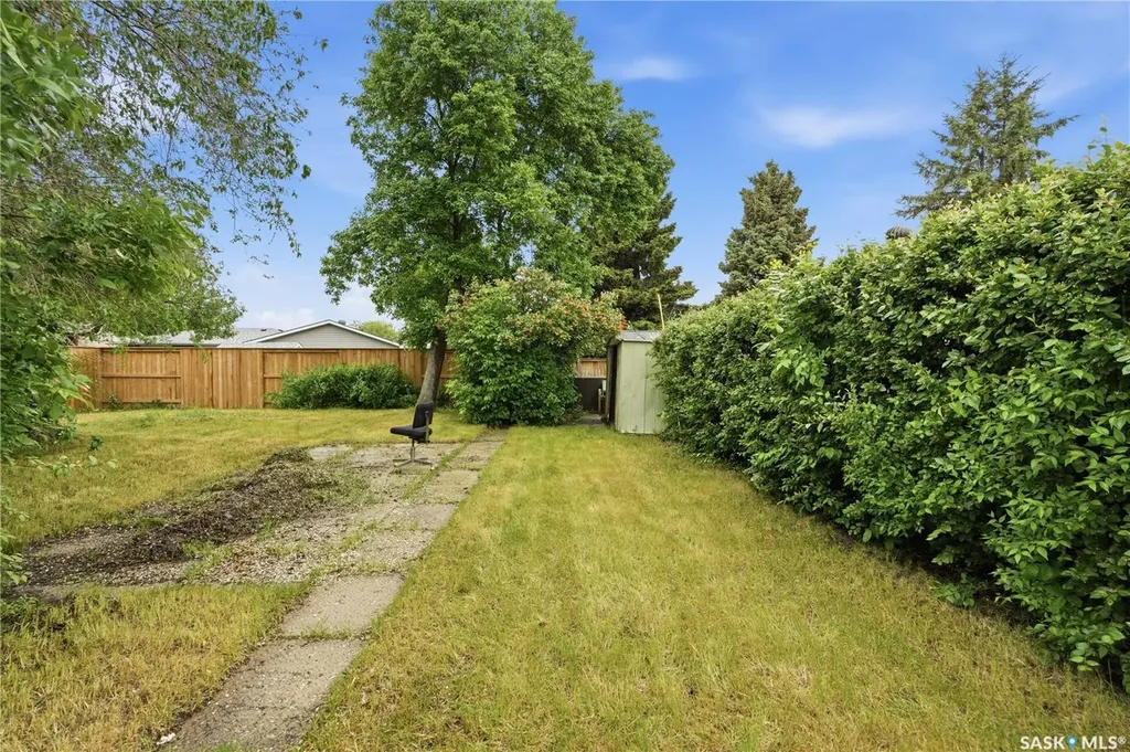 1922 Richardson Road Saskatoon SK S7L 0C4