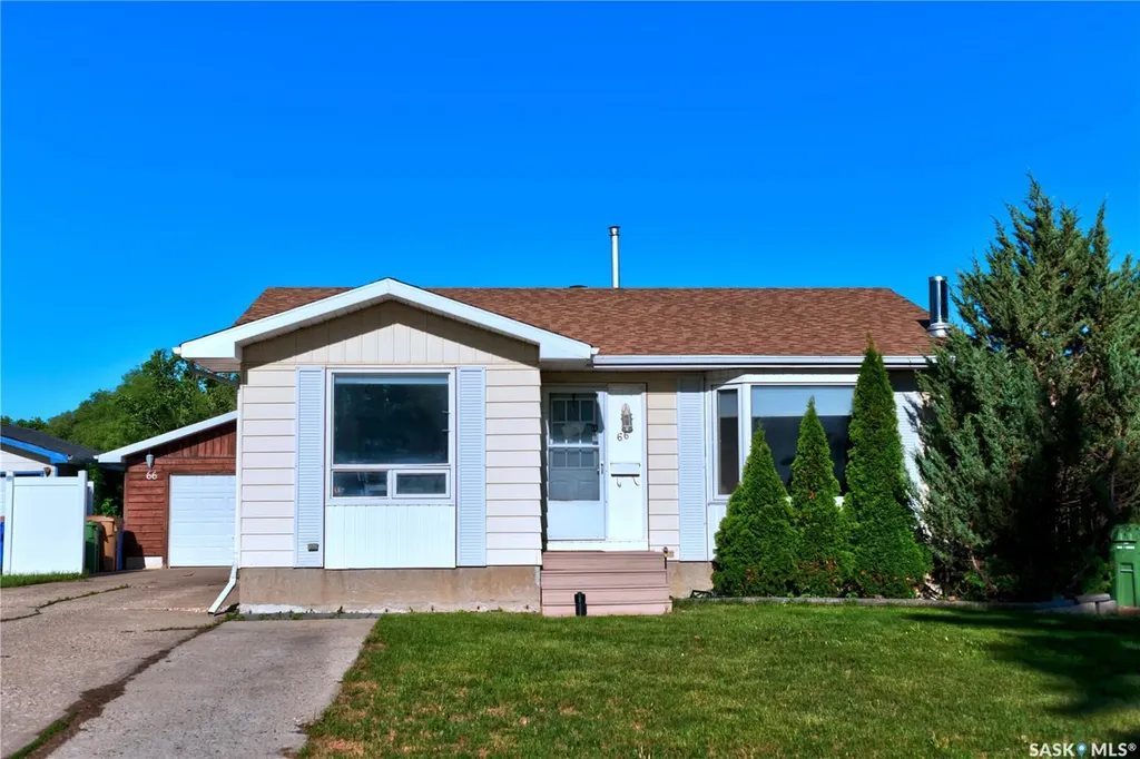 66 Denny Crescent Regina SK S4N 5J9