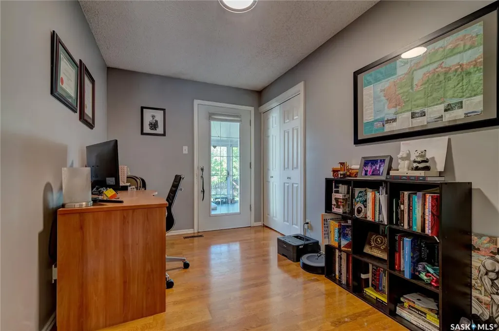 66 Denny Crescent Regina SK S4N 5J9