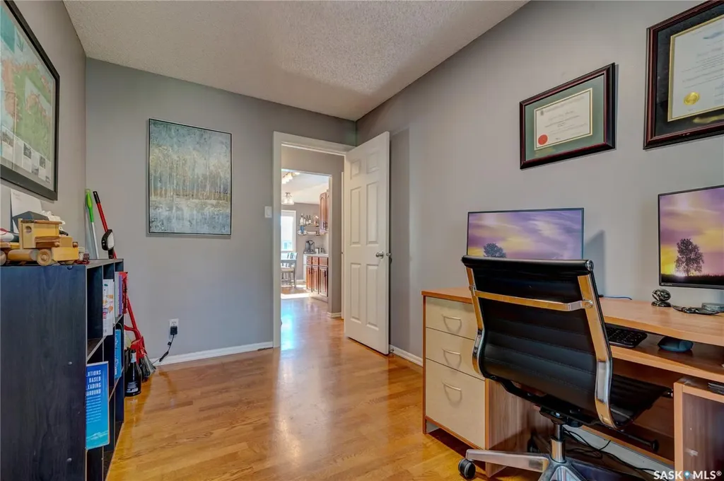 66 Denny Crescent Regina SK S4N 5J9