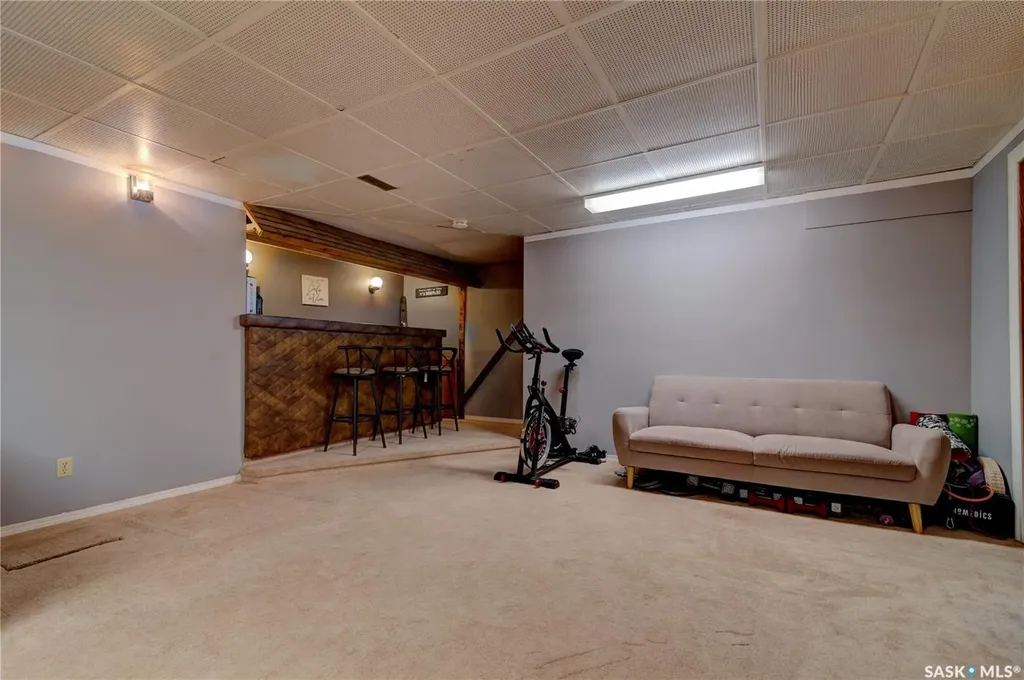 66 Denny Crescent Regina SK S4N 5J9