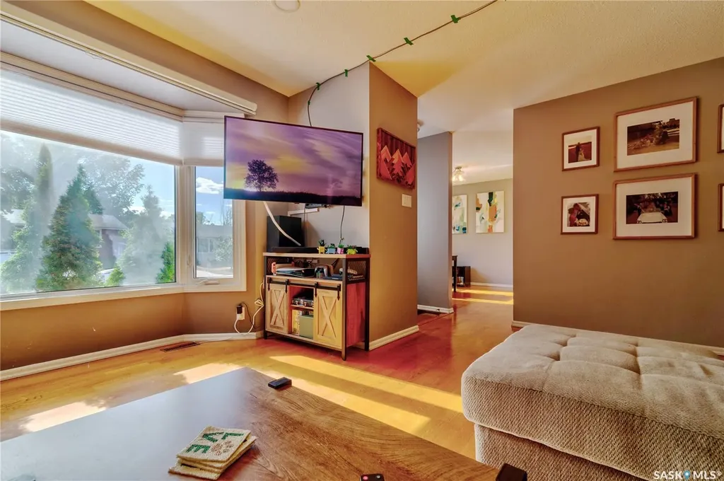 66 Denny Crescent Regina SK S4N 5J9