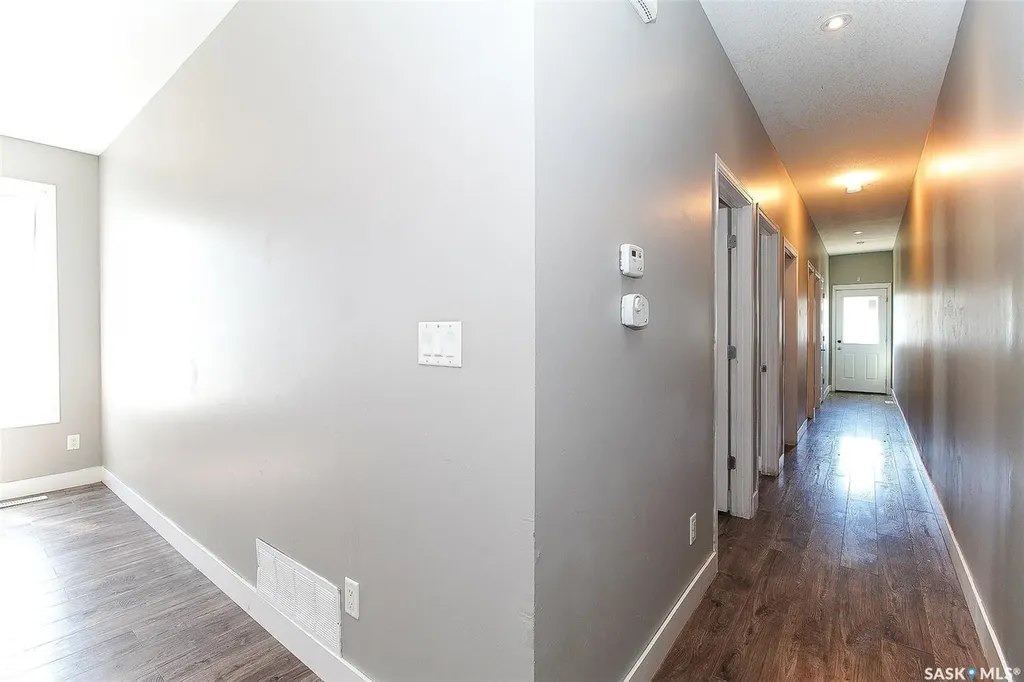 1352 Angus Street Regina SK S4T 1Y8