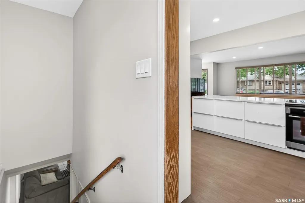 1198 Duffield Crescent Moose Jaw SK S6H 5M4