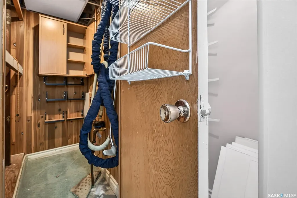 1198 Duffield Crescent Moose Jaw SK S6H 5M4