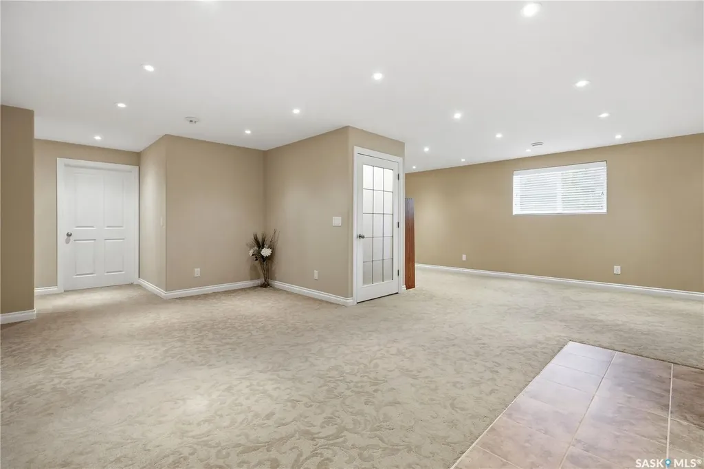 4501 Bergamot Bay E Regina SK S4V 1M8