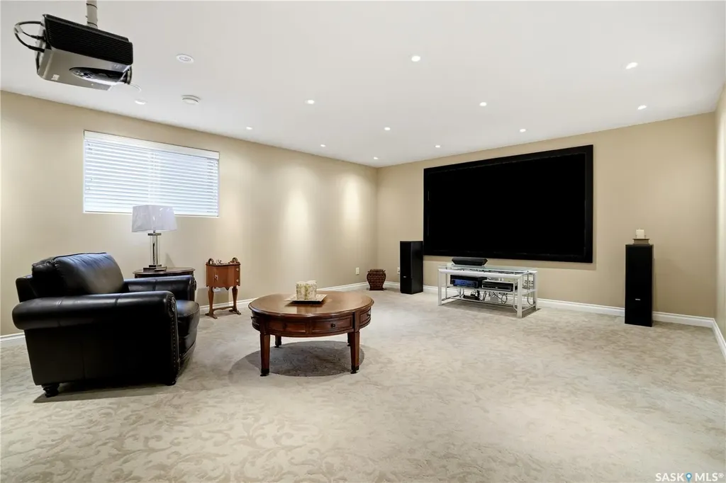 4501 Bergamot Bay E Regina SK S4V 1M8