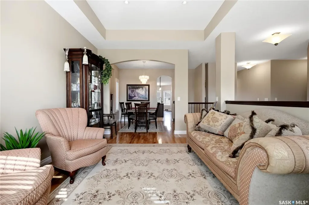 4501 Bergamot Bay E Regina SK S4V 1M8
