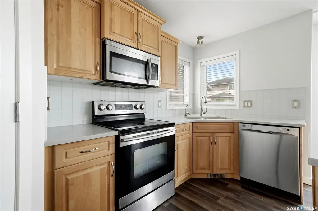 2755 Alfred Crescent Regina SK S4V 1E5
