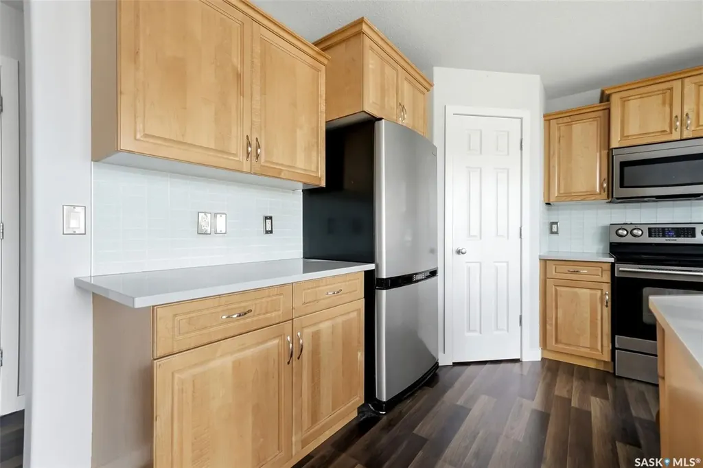 2755 Alfred Crescent Regina SK S4V 1E5