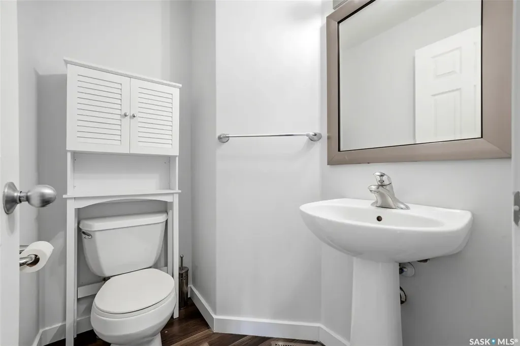 2755 Alfred Crescent Regina SK S4V 1E5